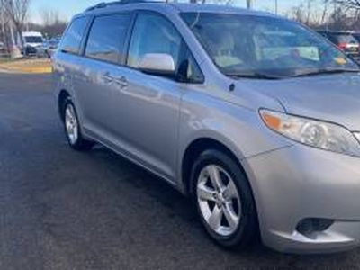 Toyota Sienna 3500