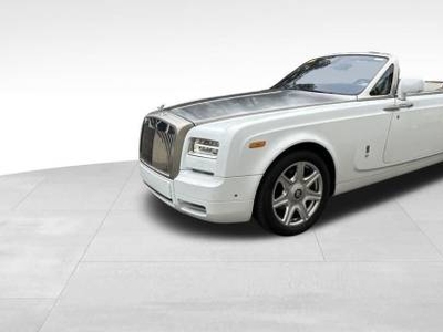 Rolls-Royce Phantom 6.7L V-12 Gas