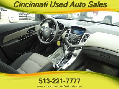 2016 Chevrolet Cruze LS 1.8L I4 FWD in Cincinnati, OH