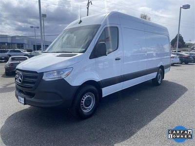 2022 Mercedes-Benz Sprinter 2500 for Sale in Chicago, Illinois