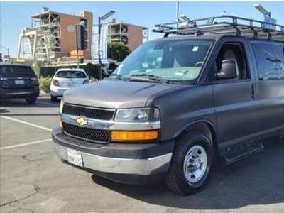 Chevrolet Express Passenger 6.0L V-8 Gas