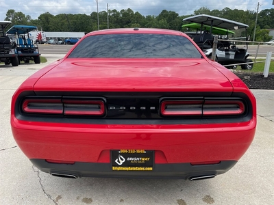 2017 Dodge Challenger SXT in Jacksonville, FL