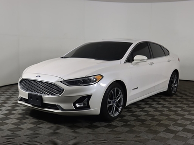 2019 Ford Fusion Hybrid Titanium in Cleveland, OH