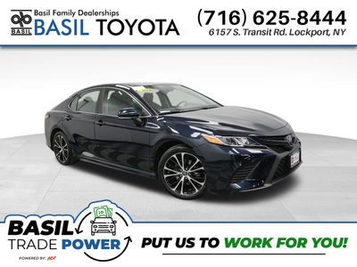 Used 2019 Toyota Camry SE With Navigation