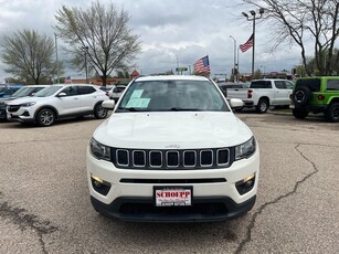 2018 Jeep Compass 4WD Latitude in Middleton, WI