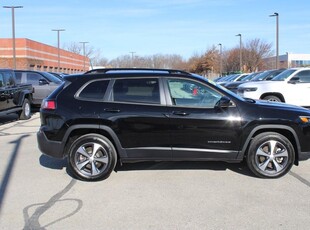 2022 Jeep Cherokee 4WD Limited in Indianapolis, IN