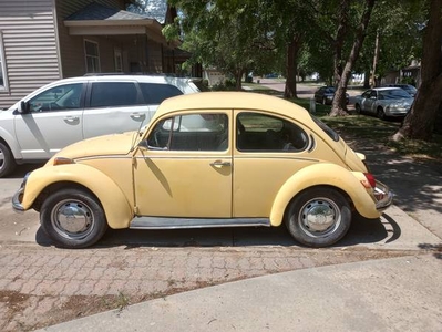 1971 VW Beetle $5,500