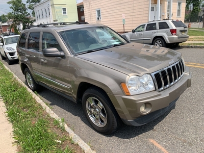 2006 Jeep Grand Cherokee Limited 4dr SUV 4WD w/ Front Side Airbags for sale in Belleville, NJ