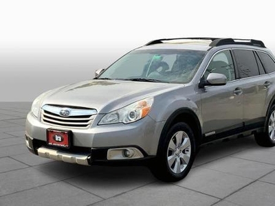 2011 Subaru Outback for Sale in Co Bluffs, Iowa