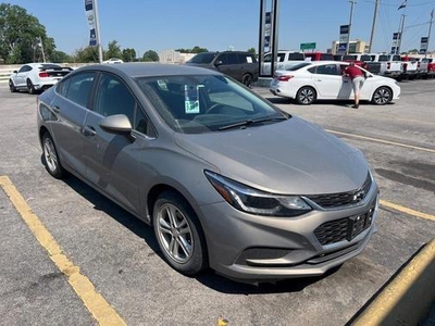 2018 Chevrolet Cruze for Sale in Co Bluffs, Iowa
