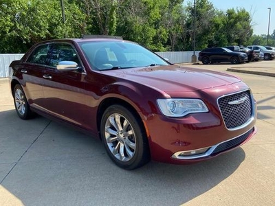 2020 Chrysler 300 for Sale in Co Bluffs, Iowa