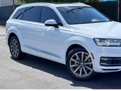 Audi Q7 3.0L V-6 Gas Supercharged