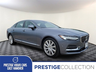 Used 2018 Volvo S90 T8 Inscription w/ Convenience Package