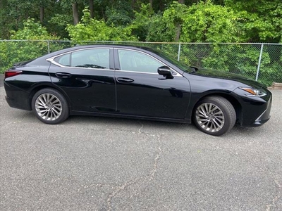 Used 2019 Lexus ES 350 Luxury