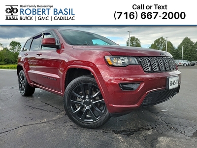 Used 2020 Jeep Grand Cherokee Altitude With Navigation & 4WD