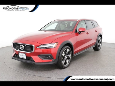 Used 2020 Volvo V60 T5 Cross Country