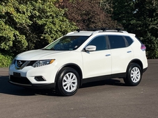 2016 Nissan Rogue SL - LOW LOW PRICE!! in Gladstone, OR