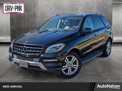 2013 Mercedes-Benz ML 350 for Sale in Northwoods, Illinois