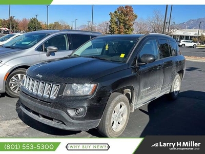 2017 Jeep Compass for Sale in Northwoods, Illinois