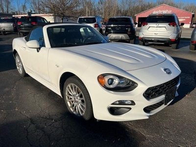 2017 FIAT 124 Spider Classica 2dr Convertible for sale in Jamestown, New York, New York