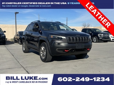 CERTIFIED PRE-OWNED 2022 JEEP CHEROKEE TRAILHAWK WITH NAVIGATION & 4WD