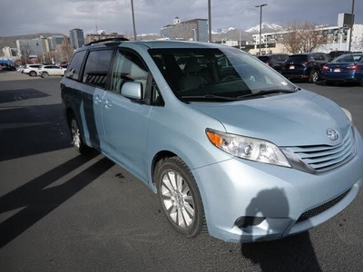 2015 Toyota Sienna