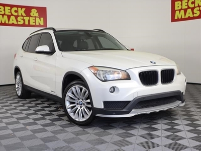 Pre-Owned 2015 BMW X1 sDrive28i