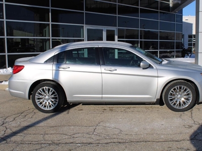 2012 Chrysler 200 LX in Milwaukee, WI