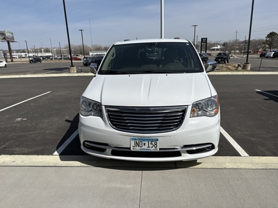 2015 Chrysler Town & Country Touring-L in Rochester, MN