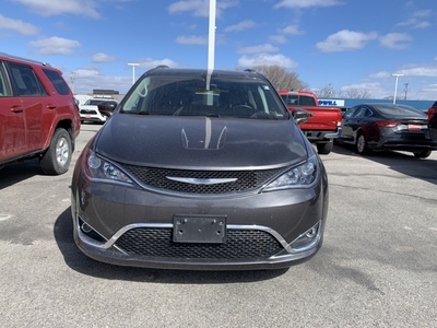 2017 Chrysler Pacifica Touring L Plus in Fort Dodge, IA