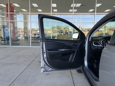 2018 Dodge Journey SE in Madisonville, KY
