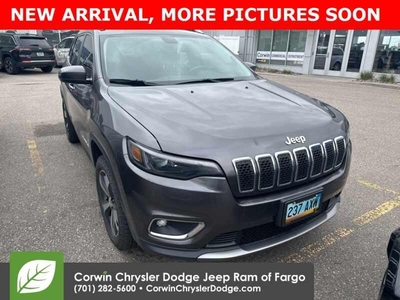 2019 Jeep Cherokee Gray, 82K miles for sale in Fargo, North Dakota, North Dakota