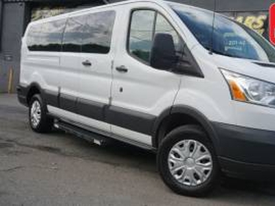 Ford Transit Passenger Wagon 3700