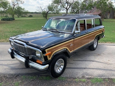 FOR SALE: 1984 Jeep Grand Wagoneer Base 4dr 4WD SUV $28,500 USD