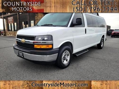 2019 Chevrolet Express 3500 for Sale in Co Bluffs, Iowa