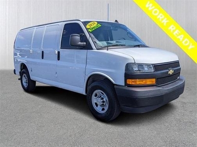 2020 Chevrolet Express 2500 for Sale in Co Bluffs, Iowa