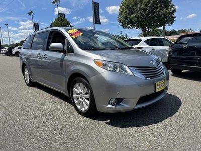 2012 Toyota Sienna Van