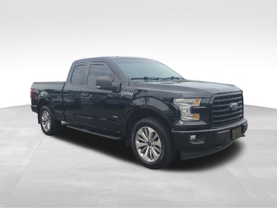Used 2017 Ford F150 XL w/ Equipment Group 101A Mid