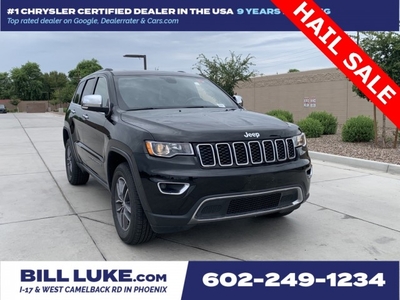 PRE-OWNED 2017 JEEP GRAND CHEROKEE LIMITED WITH NAVIGATION & 4WD