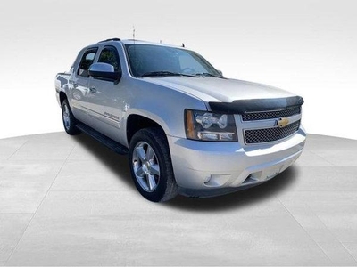 2013 Chevrolet Avalanche for Sale in Chicago, Illinois