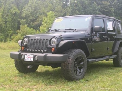 2013 Jeep Wrangler Unlimited for Sale in Secaucus, New Jersey