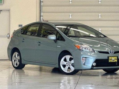 2014 Toyota Prius for Sale in Chicago, Illinois