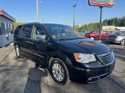 2015 Chrysler Town & Country for Sale in Northwoods, Illinois