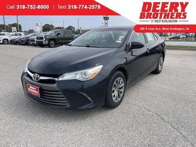 2015 Toyota Camry for Sale in Chicago, Illinois