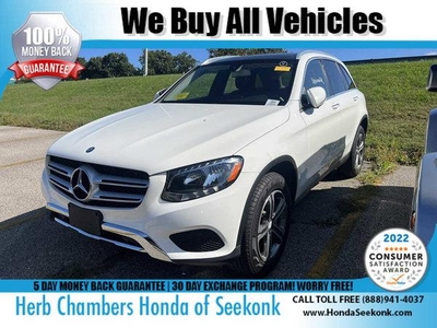 2016 Mercedes-Benz GLC 300 for Sale in Chicago, Illinois