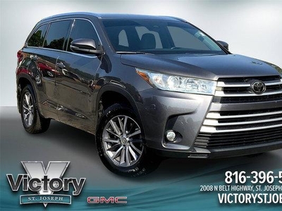 2018 Toyota Highlander for Sale in Canton, Michigan
