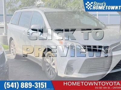 2018 Toyota Sienna for Sale in Chicago, Illinois