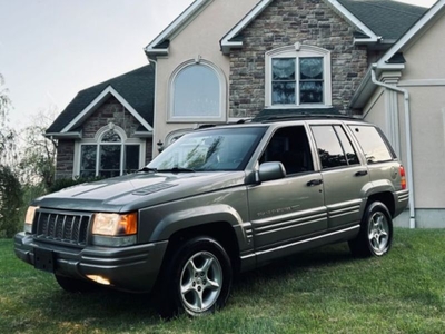 FOR SALE: 1998 Jeep Grand Cherokee $12,495 USD