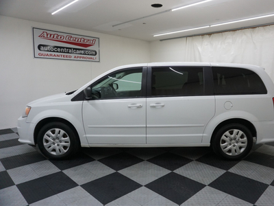 2017 Dodge Grand Caravan SE Wagon for sale in Akron, OH
