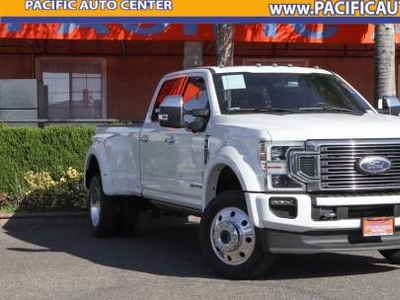 Ford Super Duty F-450 6.7L V-8 Diesel Turbocharged